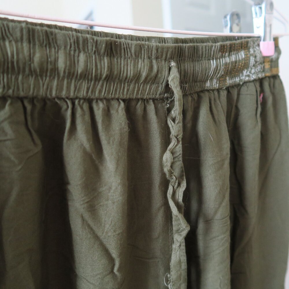 AF Flowy Pants - Picture 3 of 6